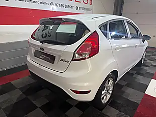 Used 2016 Ford Fiesta Zetec White - Interior and Exterior details 18