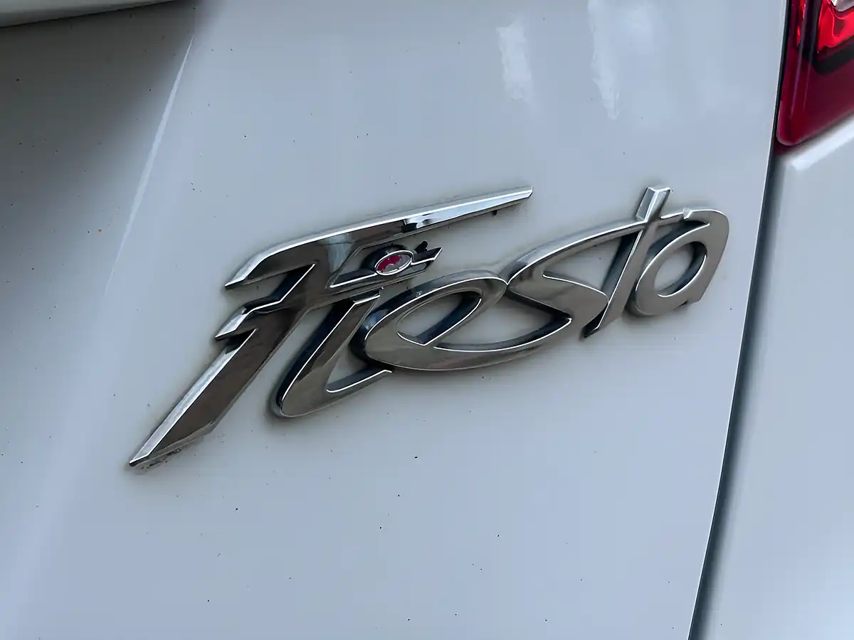 Used 2016 Ford Fiesta Zetec White - Interior and Exterior details 17
