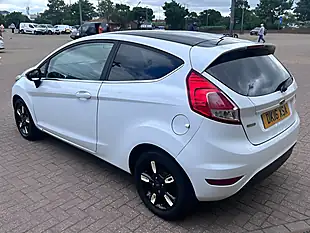 Used 2016 Ford Fiesta Zetec White - Interior and Exterior details 6
