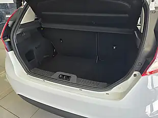 Used 2016 Ford Fiesta Zetec White - Interior and Exterior details 14