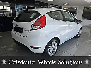 Used 2016 Ford Fiesta Zetec White - Interior and Exterior details 3