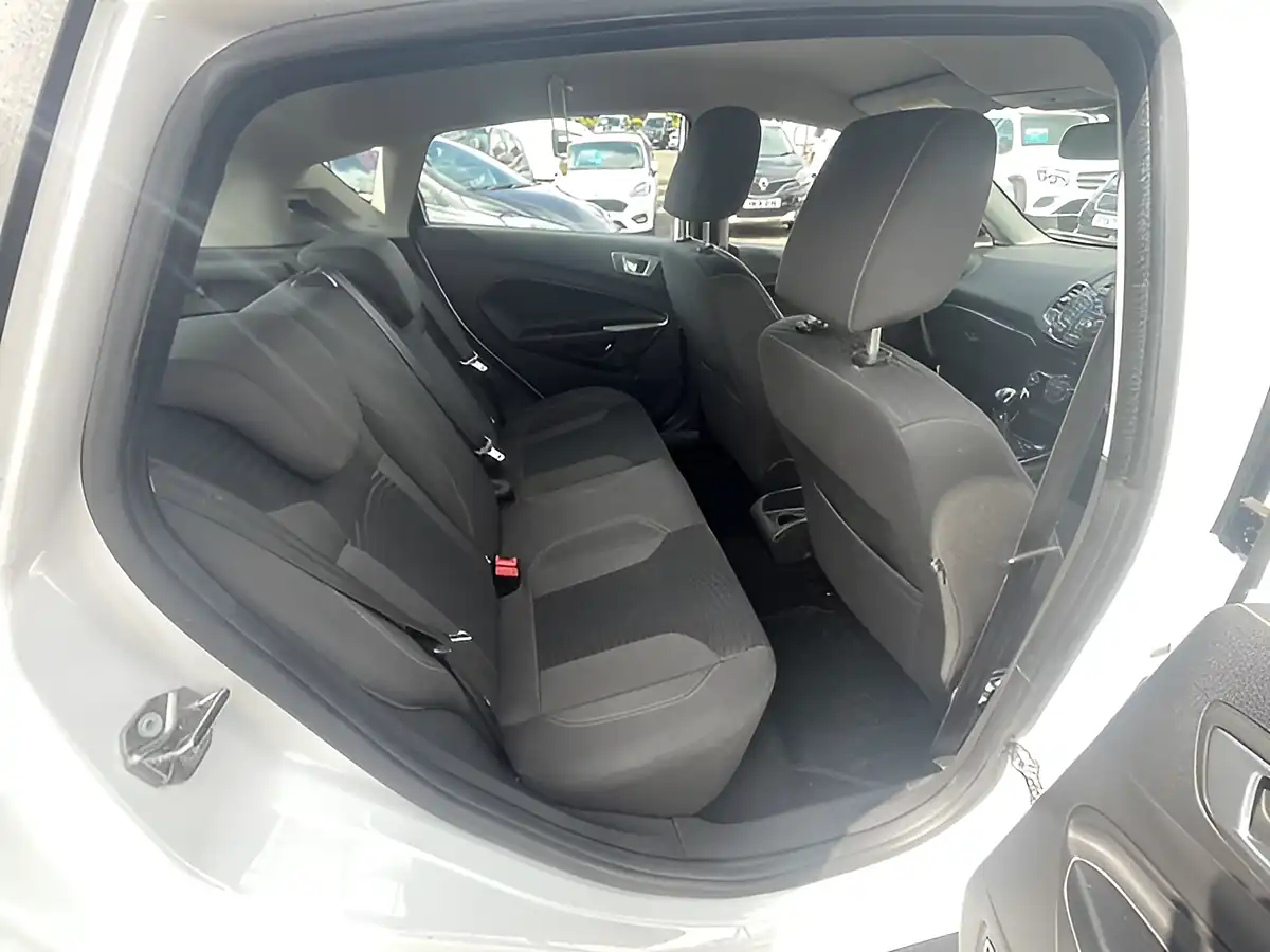 Used 2016 Ford Fiesta Zetec White - Interior and Exterior details 18