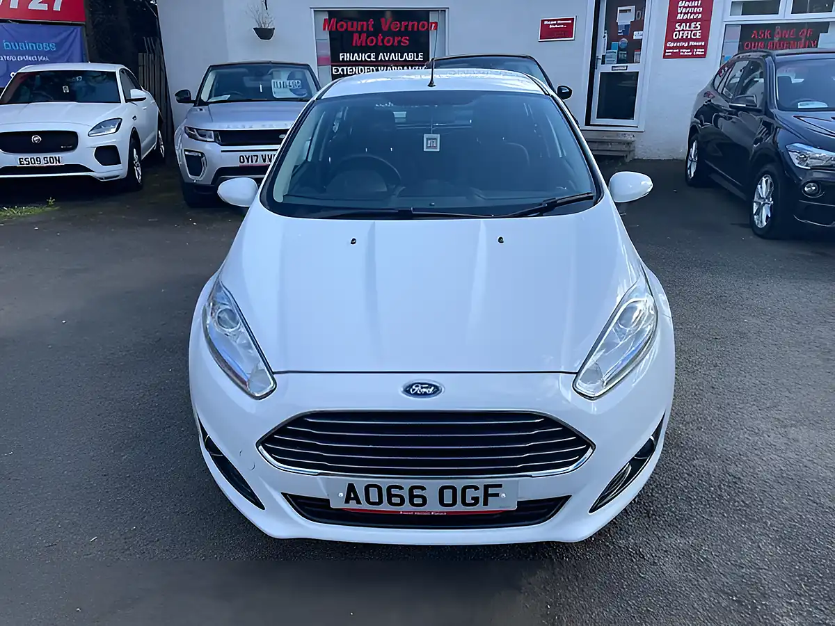 Used 2016 Ford Fiesta Zetec White - Interior and Exterior details 11