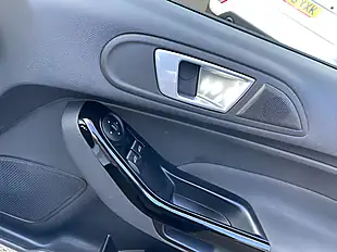 Used 2016 Ford Fiesta Zetec White - Interior and Exterior details 17