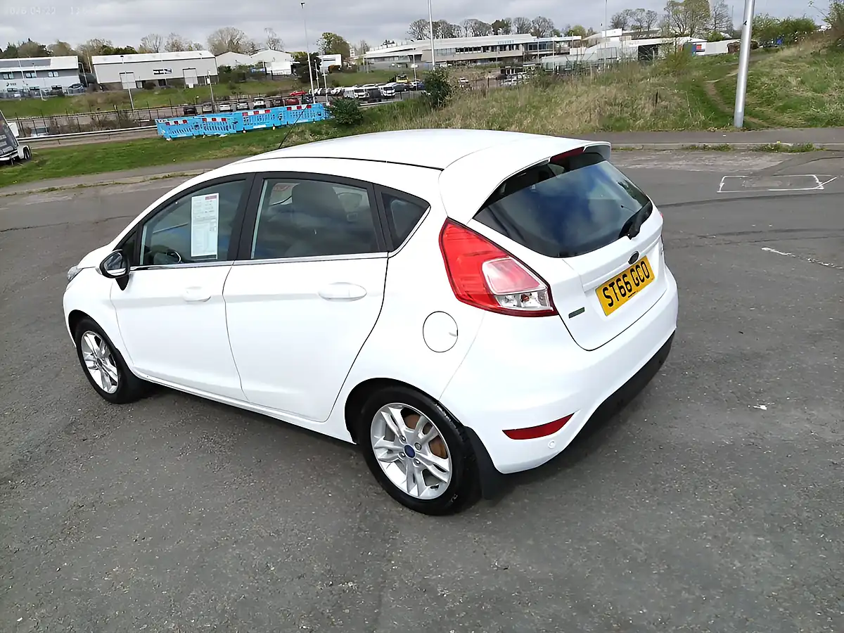 Used 2016 Ford Fiesta Zetec White - Interior and Exterior details 10