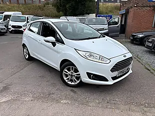 Used 2016 Ford Fiesta Zetec White - Interior and Exterior details 3