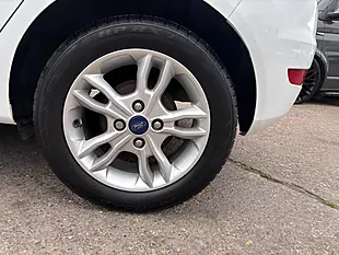 Used 2016 Ford Fiesta Zetec White - Interior and Exterior details 6
