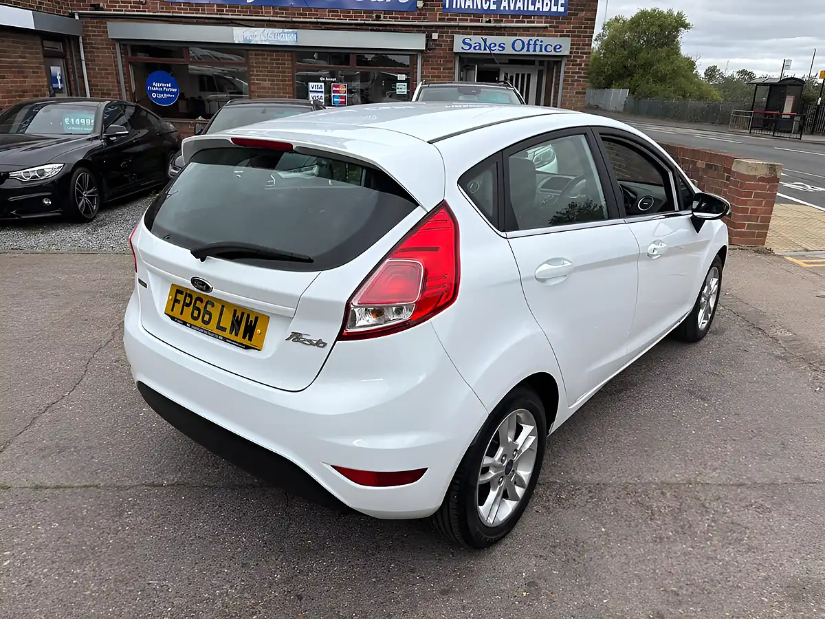 Used 2016 Ford Fiesta Zetec White - Interior and Exterior details 8