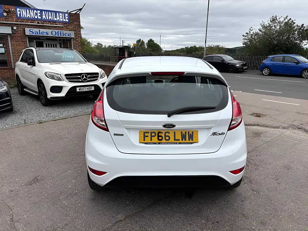 Used 2016 Ford Fiesta Zetec White - Interior and Exterior details 9