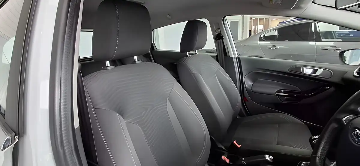 Used 2016 Ford Fiesta Zetec White - Interior and Exterior details 12