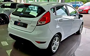 Used 2016 Ford Fiesta Zetec White - Interior and Exterior details 6