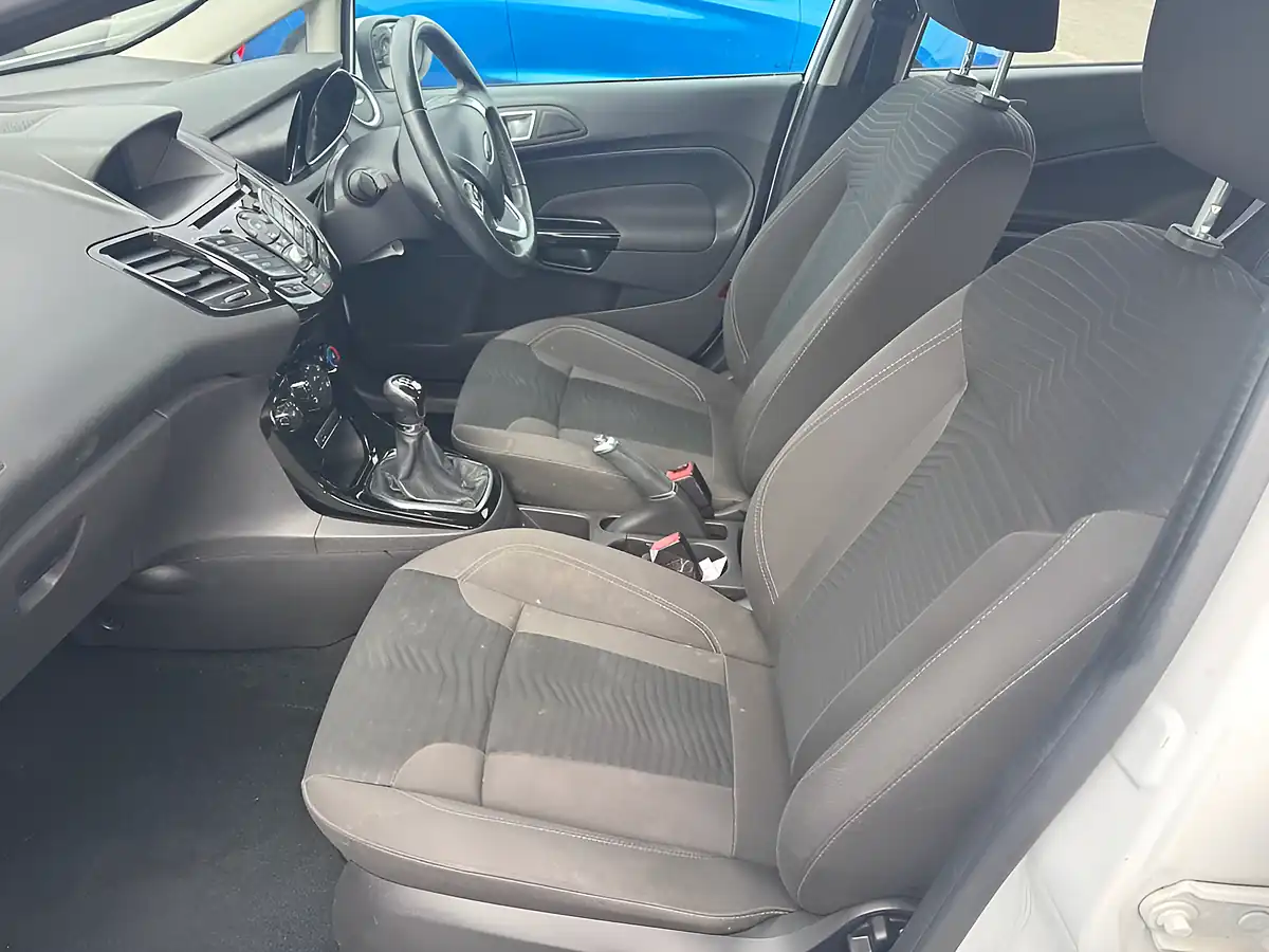 Used 2016 Ford Fiesta Zetec White - Interior and Exterior details 10