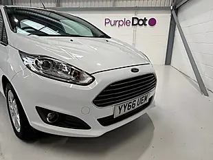 Used 2016 Ford Fiesta Zetec White - Interior and Exterior details 3