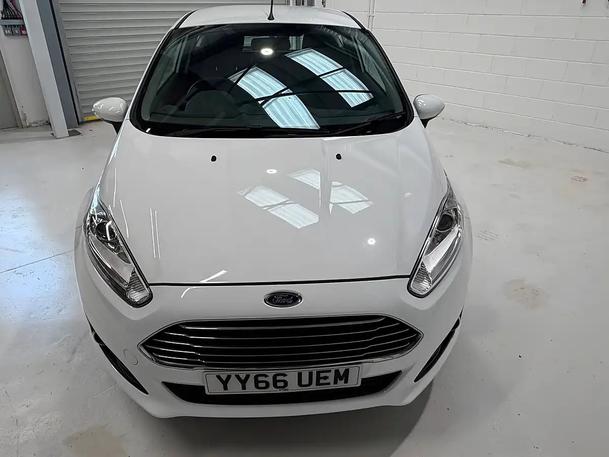 Used 2016 Ford Fiesta Zetec White - Interior and Exterior details 5