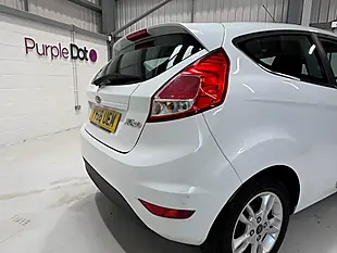 Used 2016 Ford Fiesta Zetec White - Interior and Exterior details 7