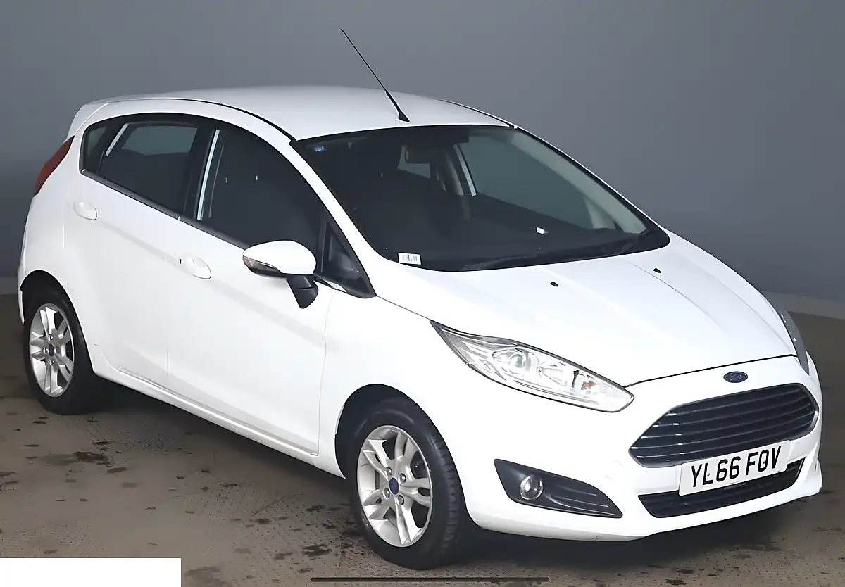 Used 2016 Ford Fiesta Zetec White - Interior and Exterior details 10