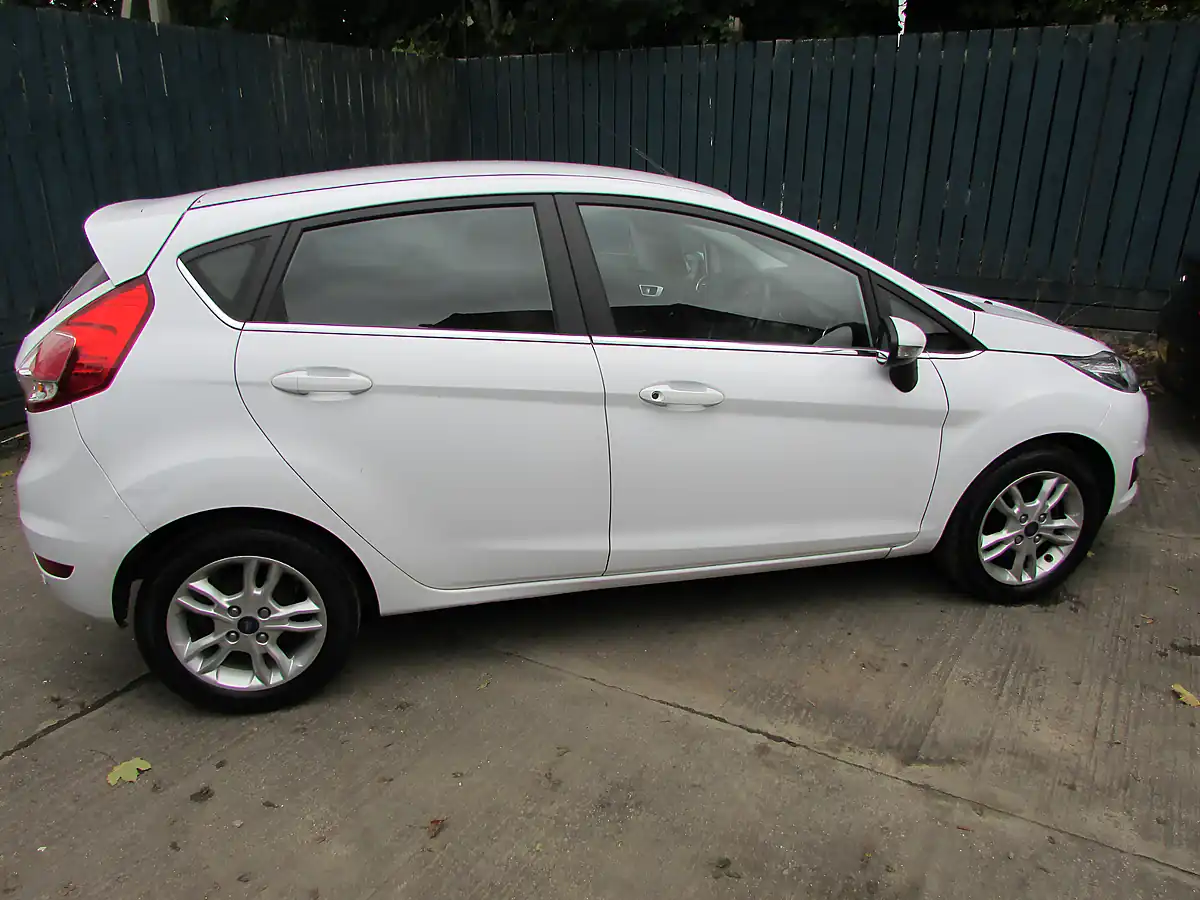Used 2016 Ford Fiesta Zetec White - Interior and Exterior details 8