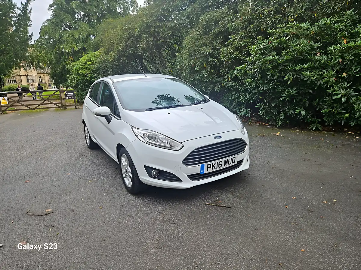 Used 2016 Ford Fiesta Zetec White - Interior and Exterior details 12