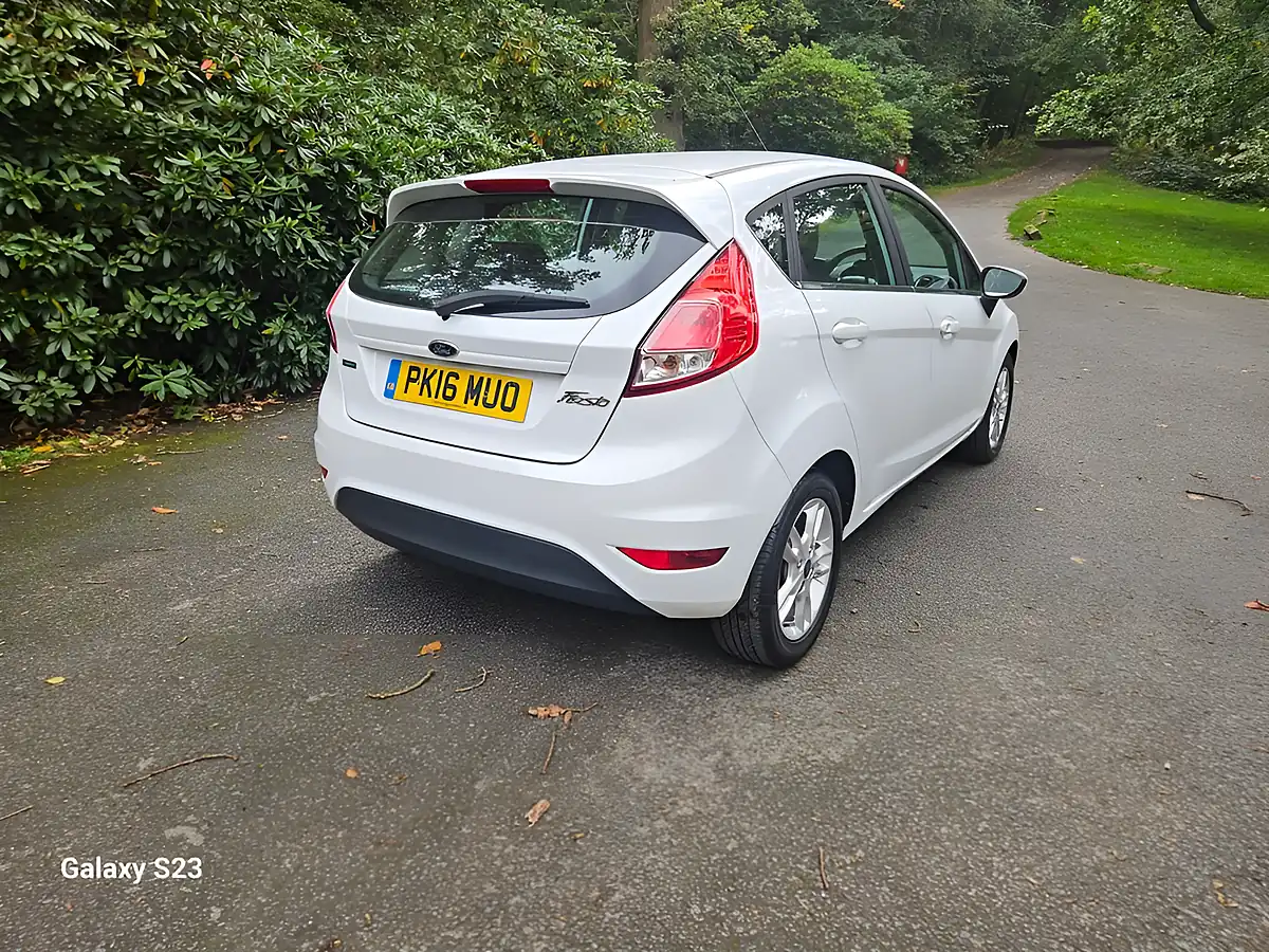 Used 2016 Ford Fiesta Zetec White - Interior and Exterior details 19