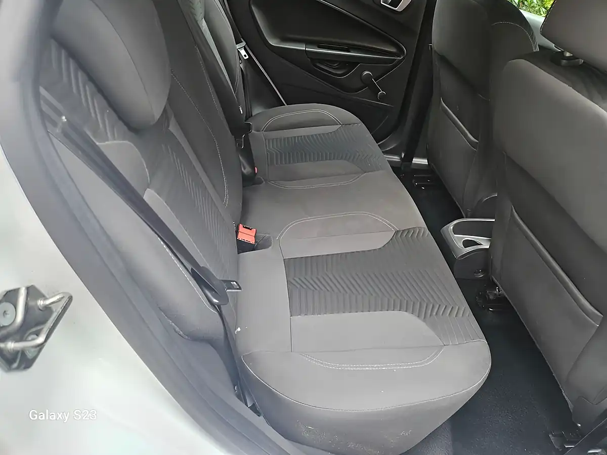 Used 2016 Ford Fiesta Zetec White - Interior and Exterior details 7
