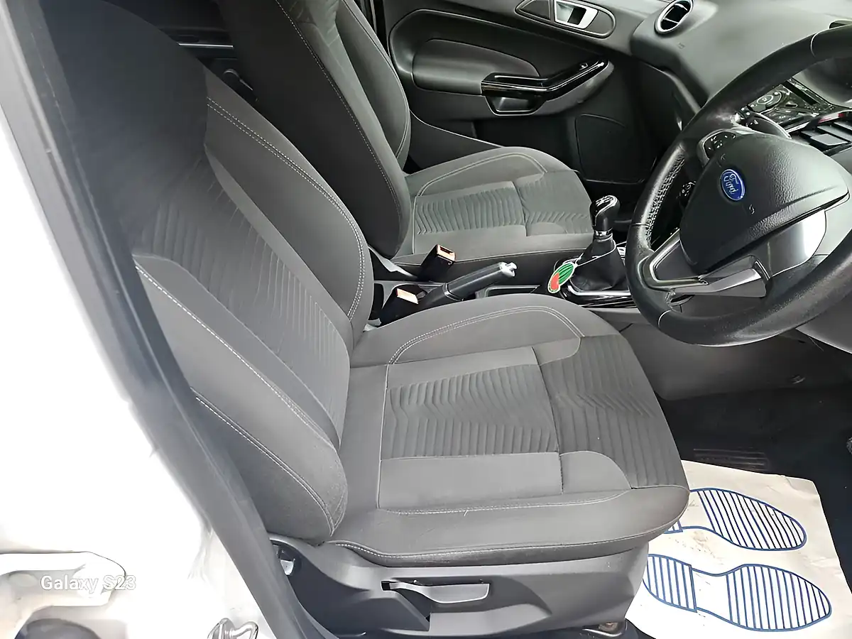 Used 2016 Ford Fiesta Zetec White - Interior and Exterior details 8
