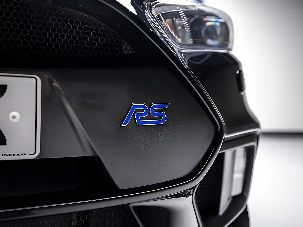 Used 2016 Ford Focus RS Black - Interior and Exterior details 10