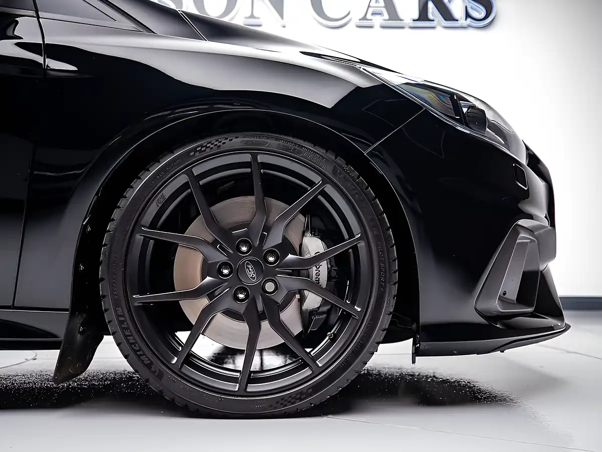 Used 2016 Ford Focus RS Black - Interior and Exterior details 11