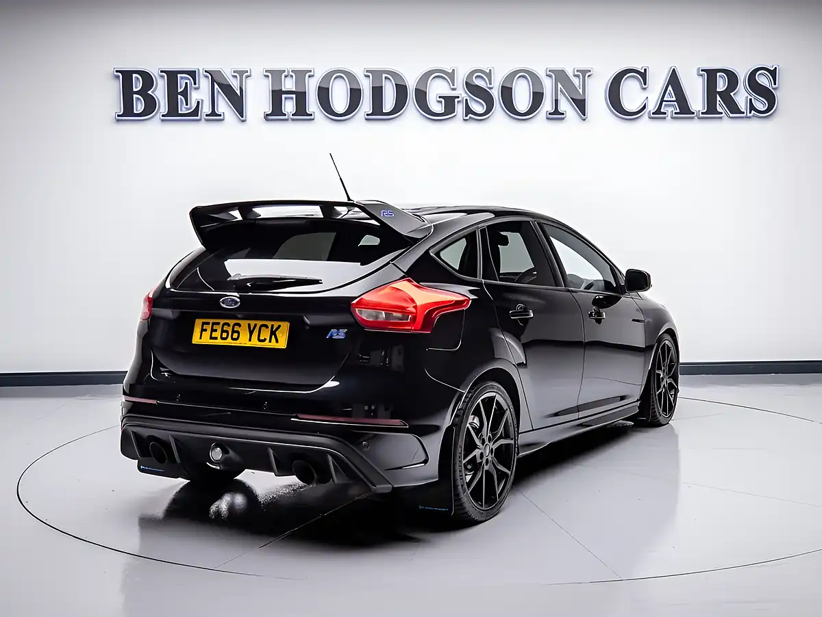 Used 2016 Ford Focus RS Black - Interior and Exterior details 3