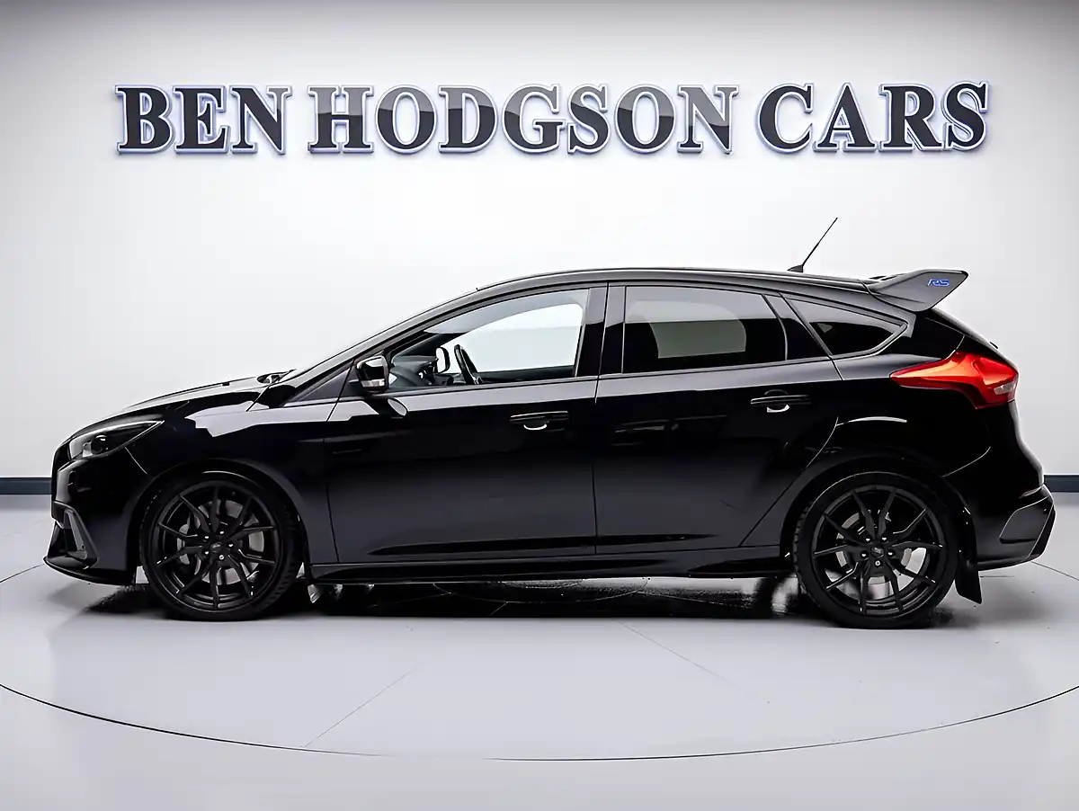 Used 2016 Ford Focus RS Black - Interior and Exterior details 6