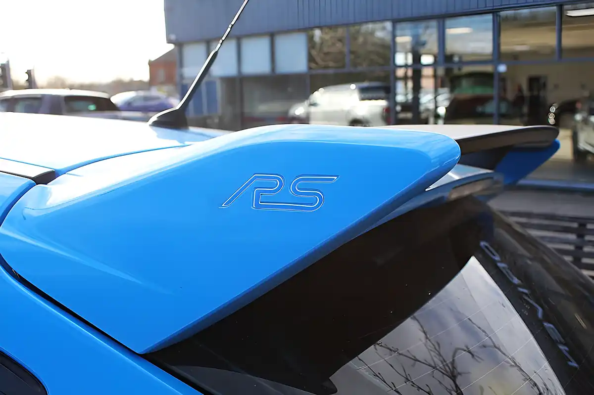 Used 2016 Ford Focus RS Blue - Interior and Exterior details 11