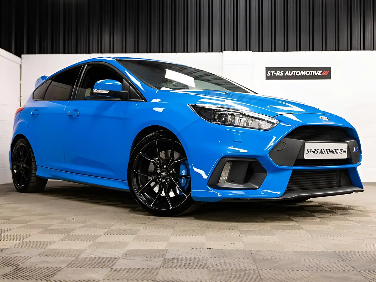 Used 2016 Ford Focus RS Blue - Front View