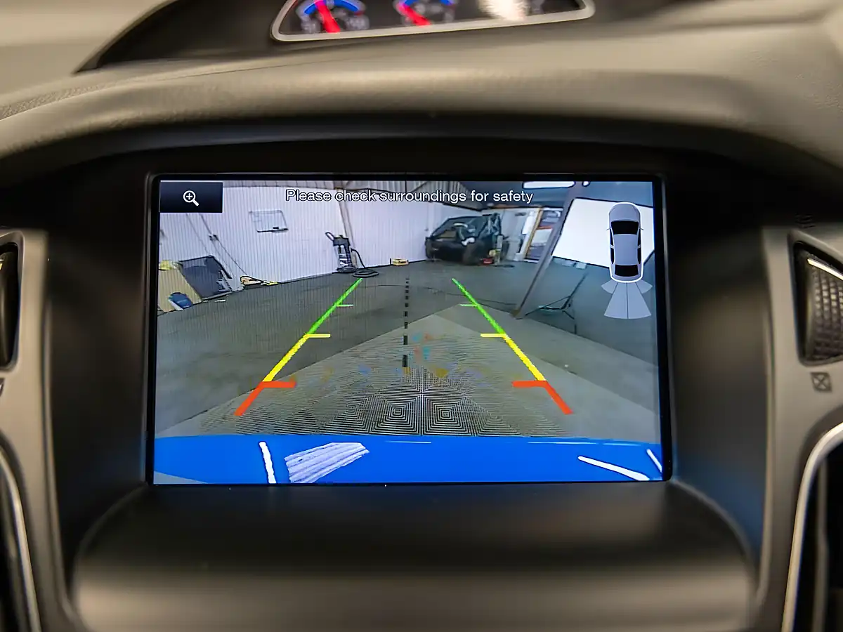 Used 2016 Ford Focus RS Blue - Interior and Exterior details 15