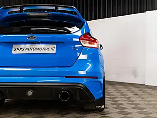 Used 2016 Ford Focus RS Blue - Interior and Exterior details 10