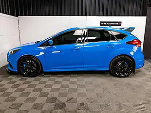 Used 2016 Ford Focus RS Blue - Interior and Exterior details 4