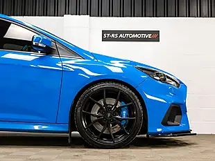 Used 2016 Ford Focus RS Blue - Interior and Exterior details 6