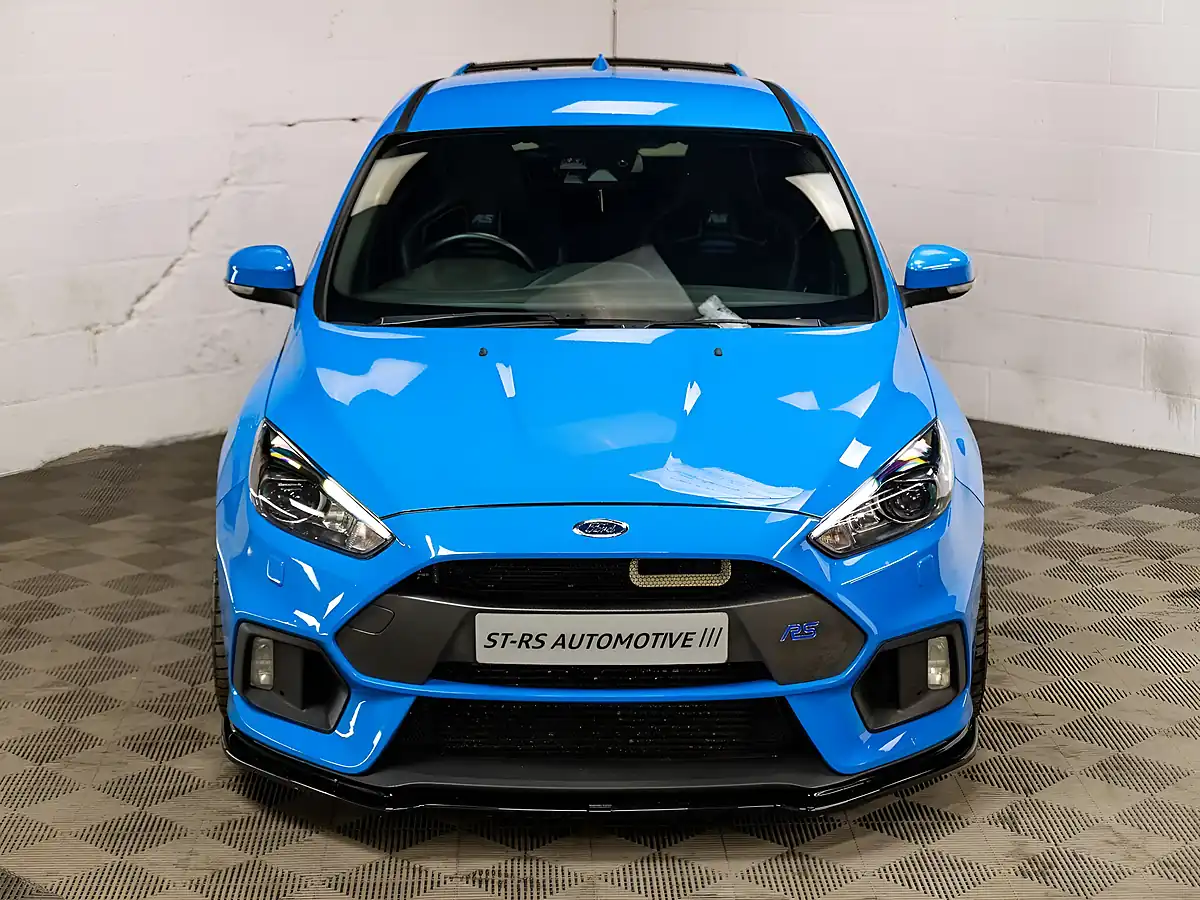Used 2016 Ford Focus RS Blue - Interior and Exterior details 7