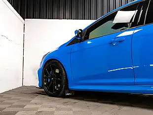 Used 2016 Ford Focus RS Blue - Interior and Exterior details 9
