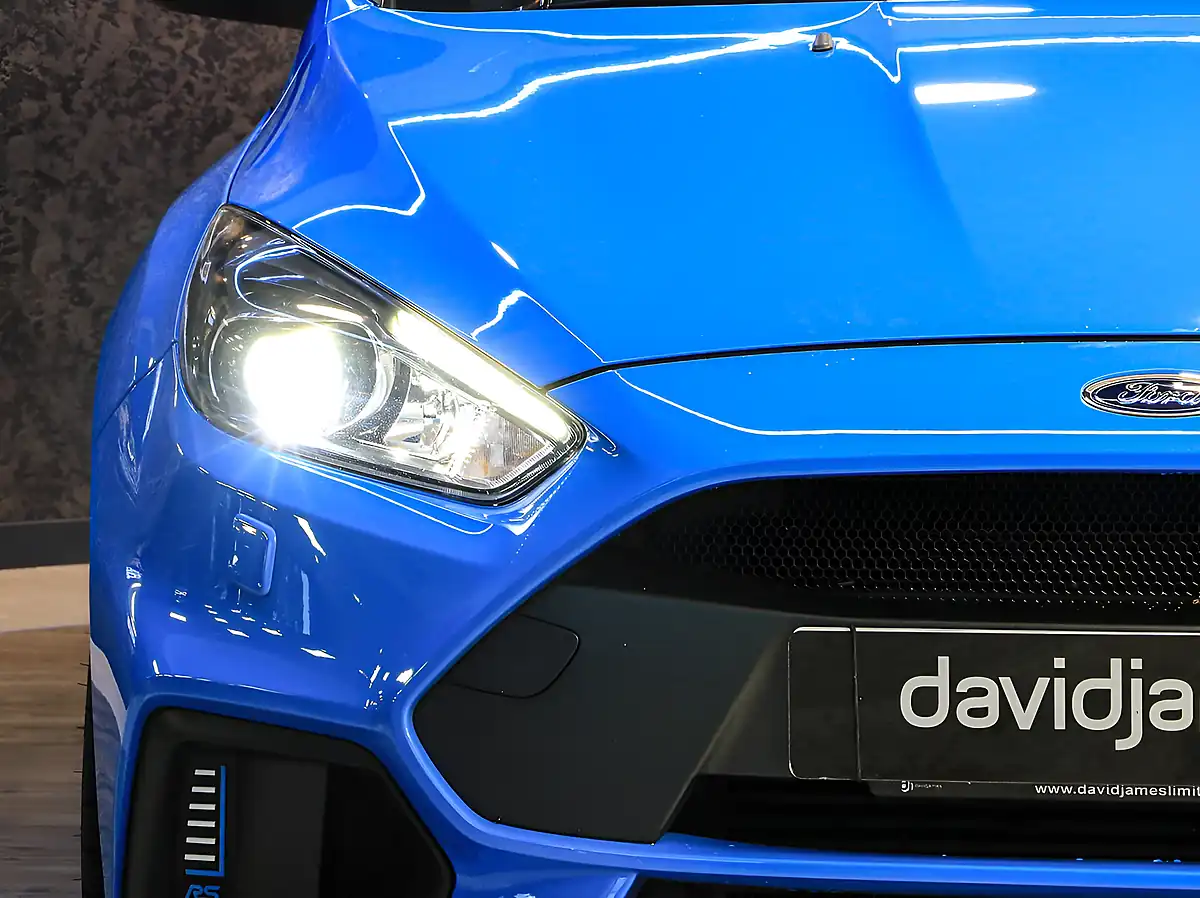 Used 2016 Ford Focus RS Blue - Interior and Exterior details 10