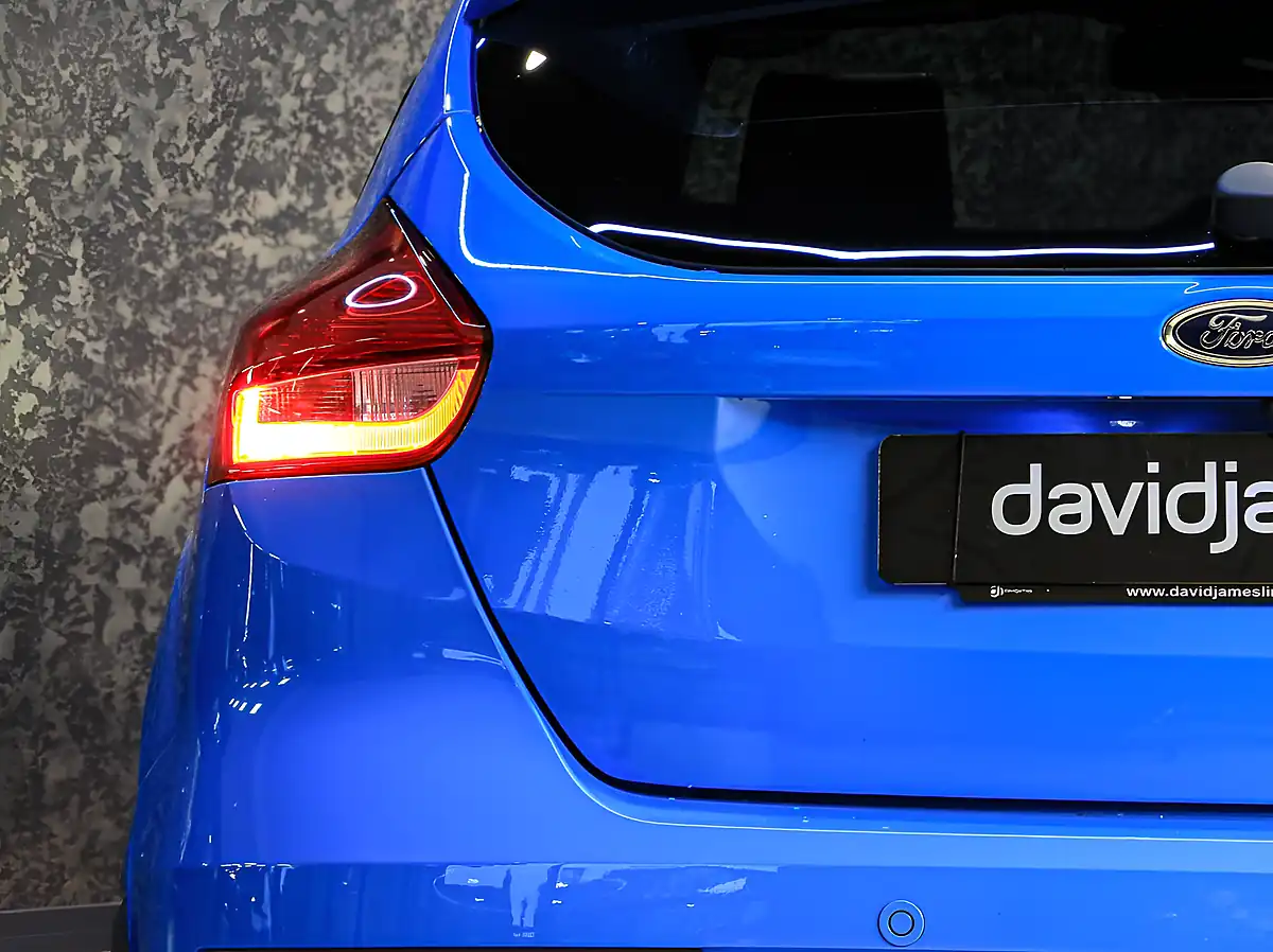 Used 2016 Ford Focus RS Blue - Interior and Exterior details 11