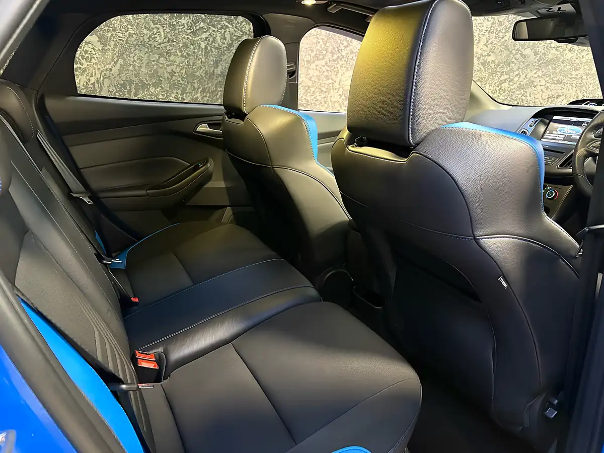 Used 2016 Ford Focus RS Blue - Interior and Exterior details 17