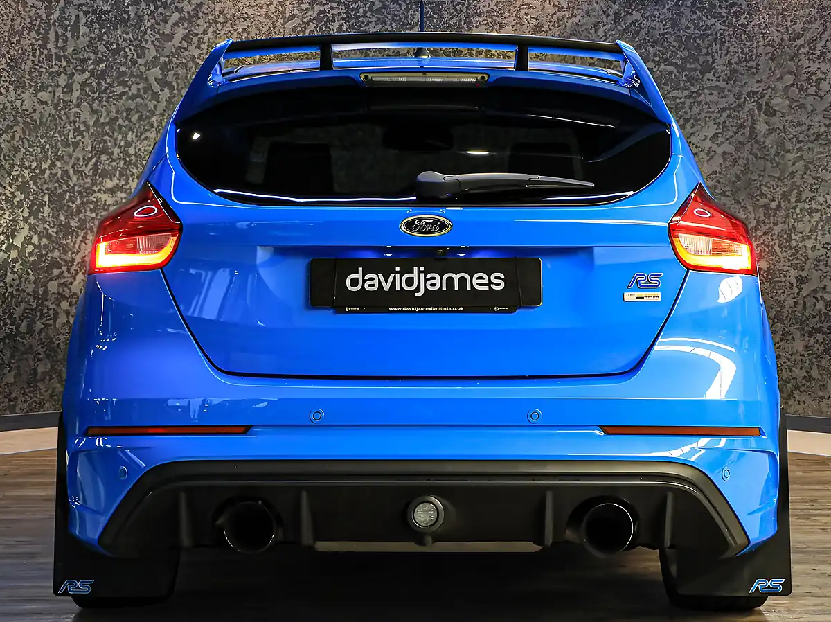 Used 2016 Ford Focus RS Blue - Interior and Exterior details 8