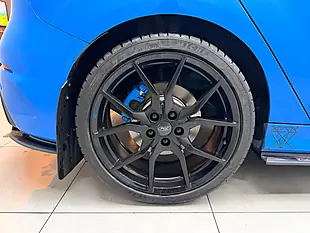 Used 2016 Ford Focus RS Blue - Interior and Exterior details 14
