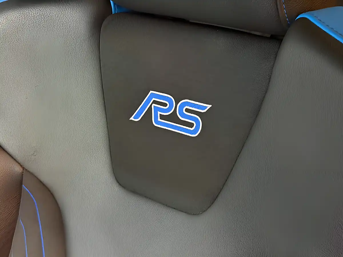 Used 2016 Ford Focus RS Blue - Interior and Exterior details 19