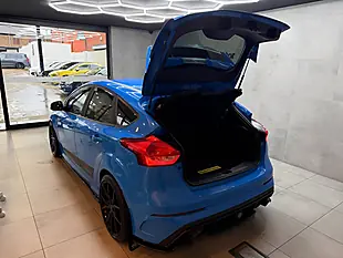 Used 2016 Ford Focus RS Blue - Interior and Exterior details 9