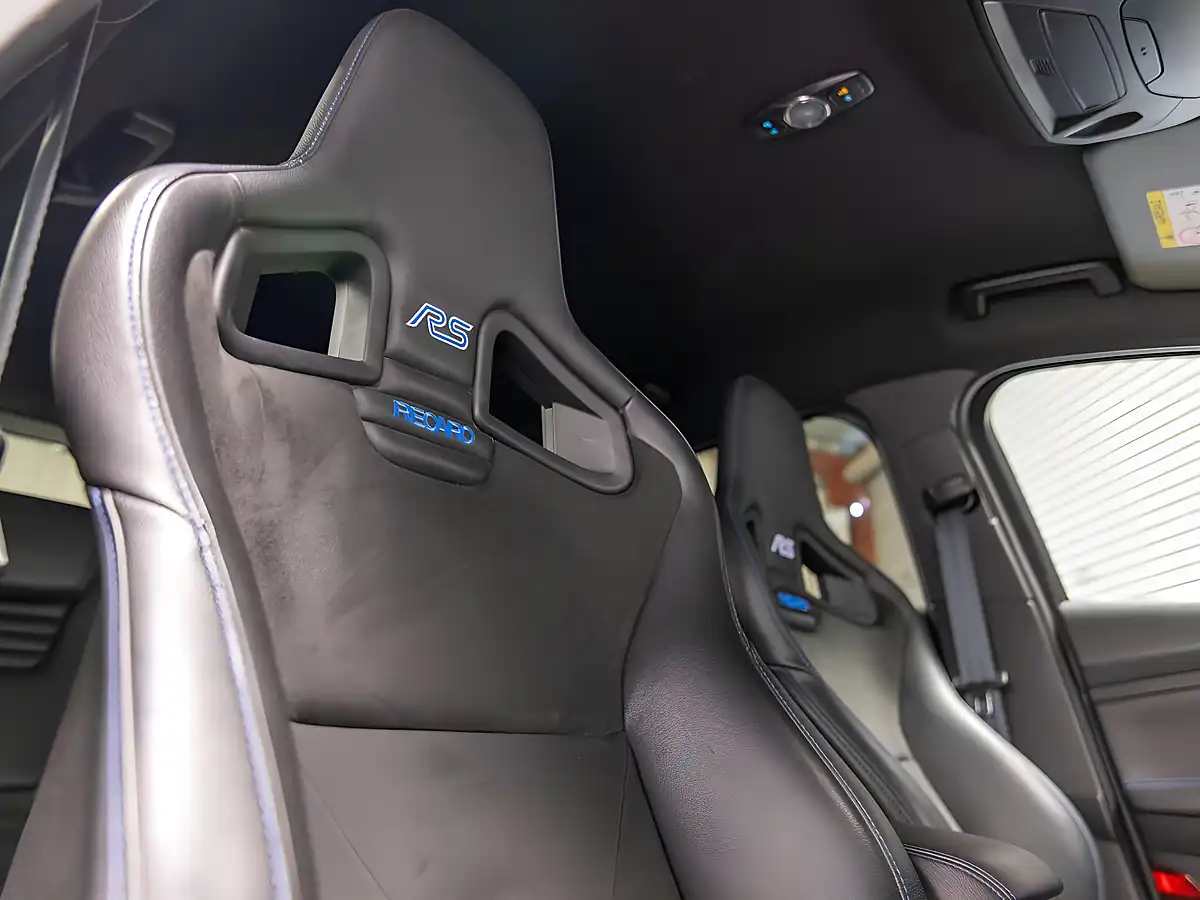 Used 2016 Ford Focus RS Grey - Interior and Exterior details 11