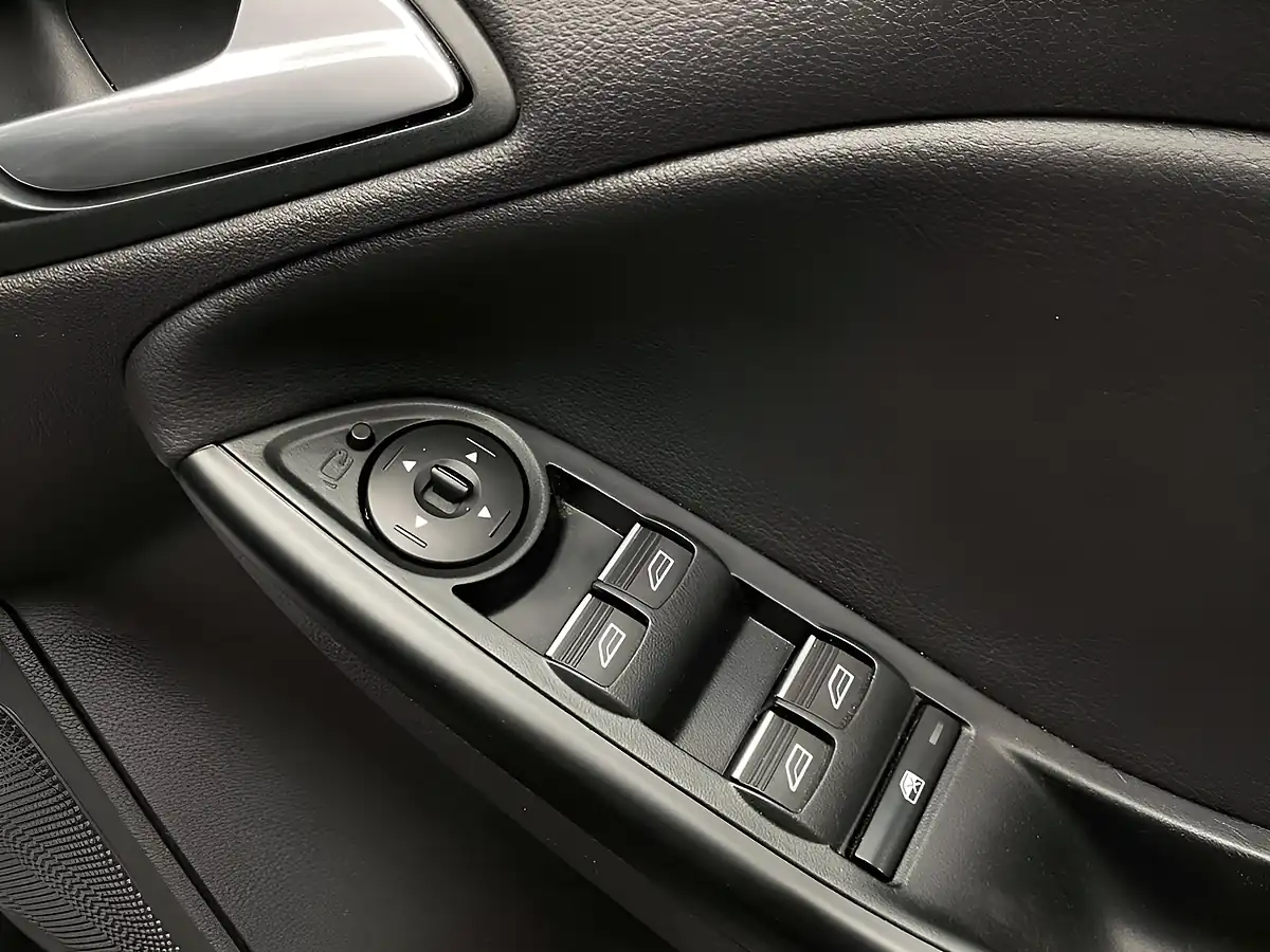 Used 2016 Ford Focus RS Grey - Interior and Exterior details 11