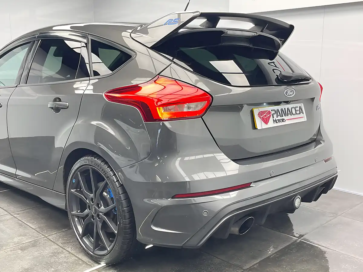 Used 2016 Ford Focus RS Grey - Interior and Exterior details 18