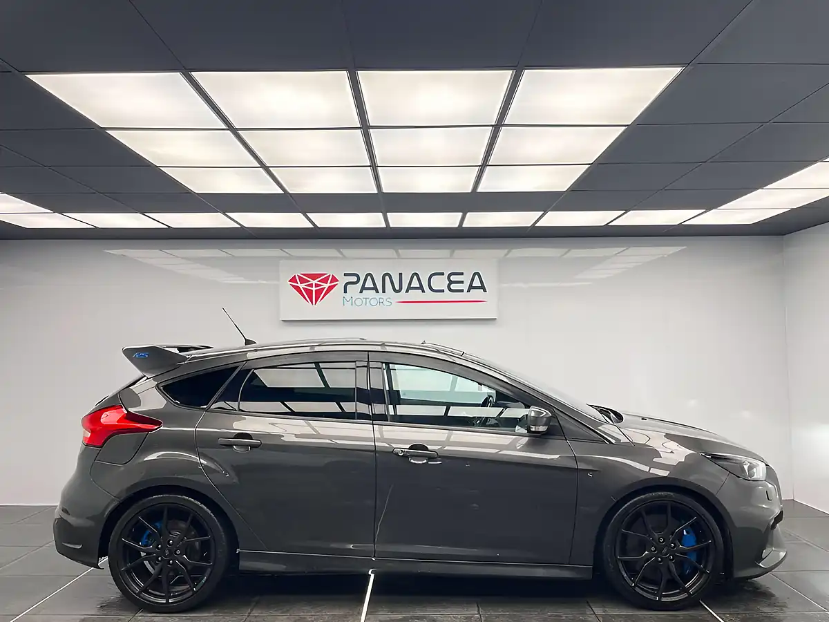 Used 2016 Ford Focus RS Grey - Interior and Exterior details 2