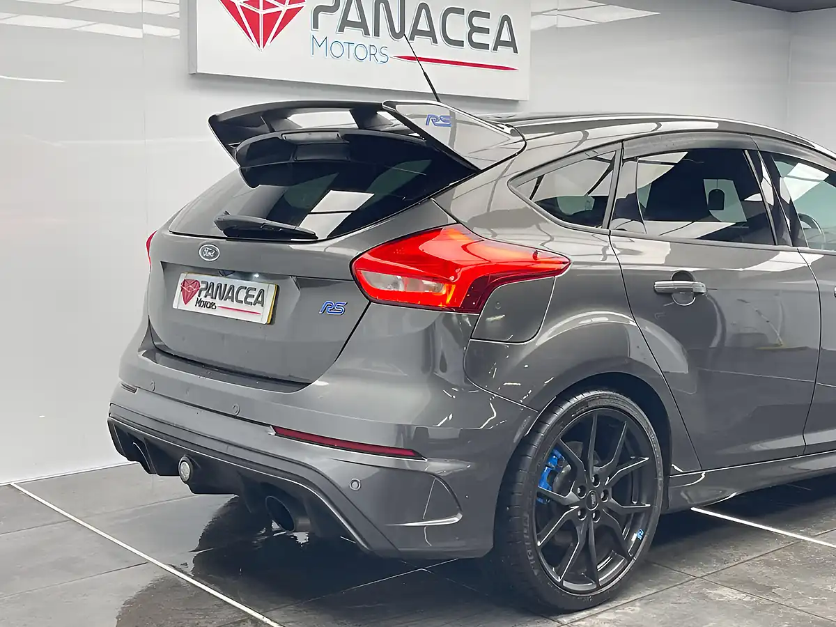 Used 2016 Ford Focus RS Grey - Interior and Exterior details 7