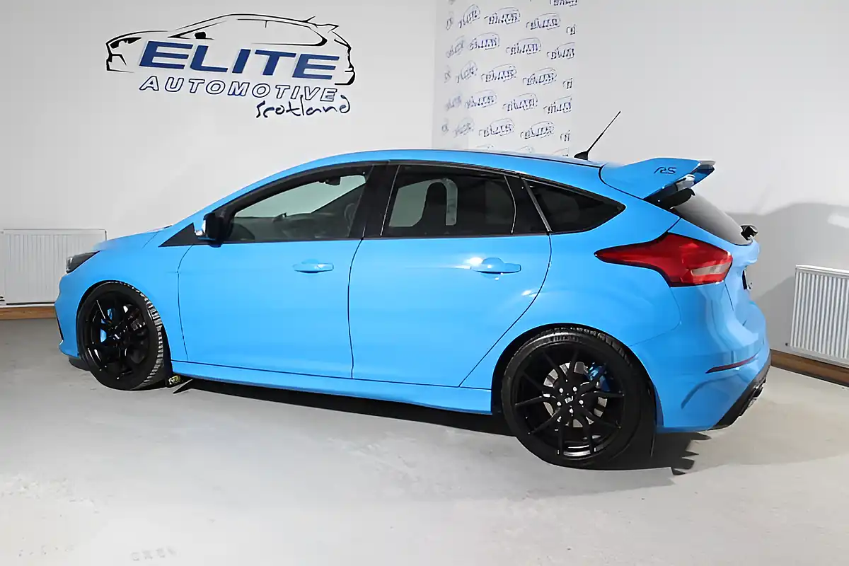 Used 2016 Ford Focus RS Nitrous Blue - Interior and Exterior details 10